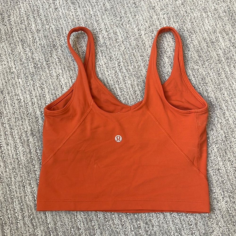 Lululemon tank